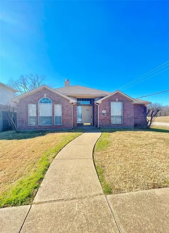 $1,895 | 801 Parker Drive, Mesquite, TX 75181