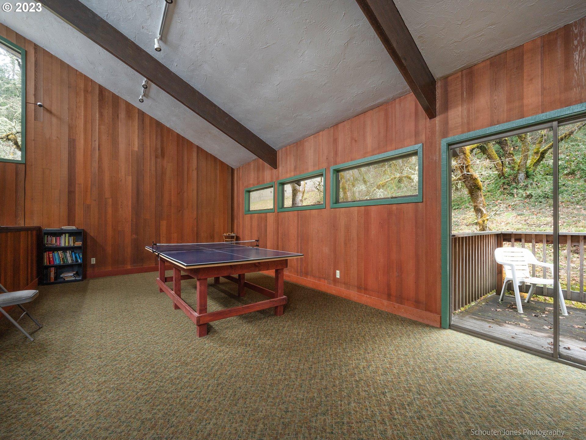 130 Treehill Loop Eugene, OR 97405 - Photo 36 of 42 Community Recreation Center