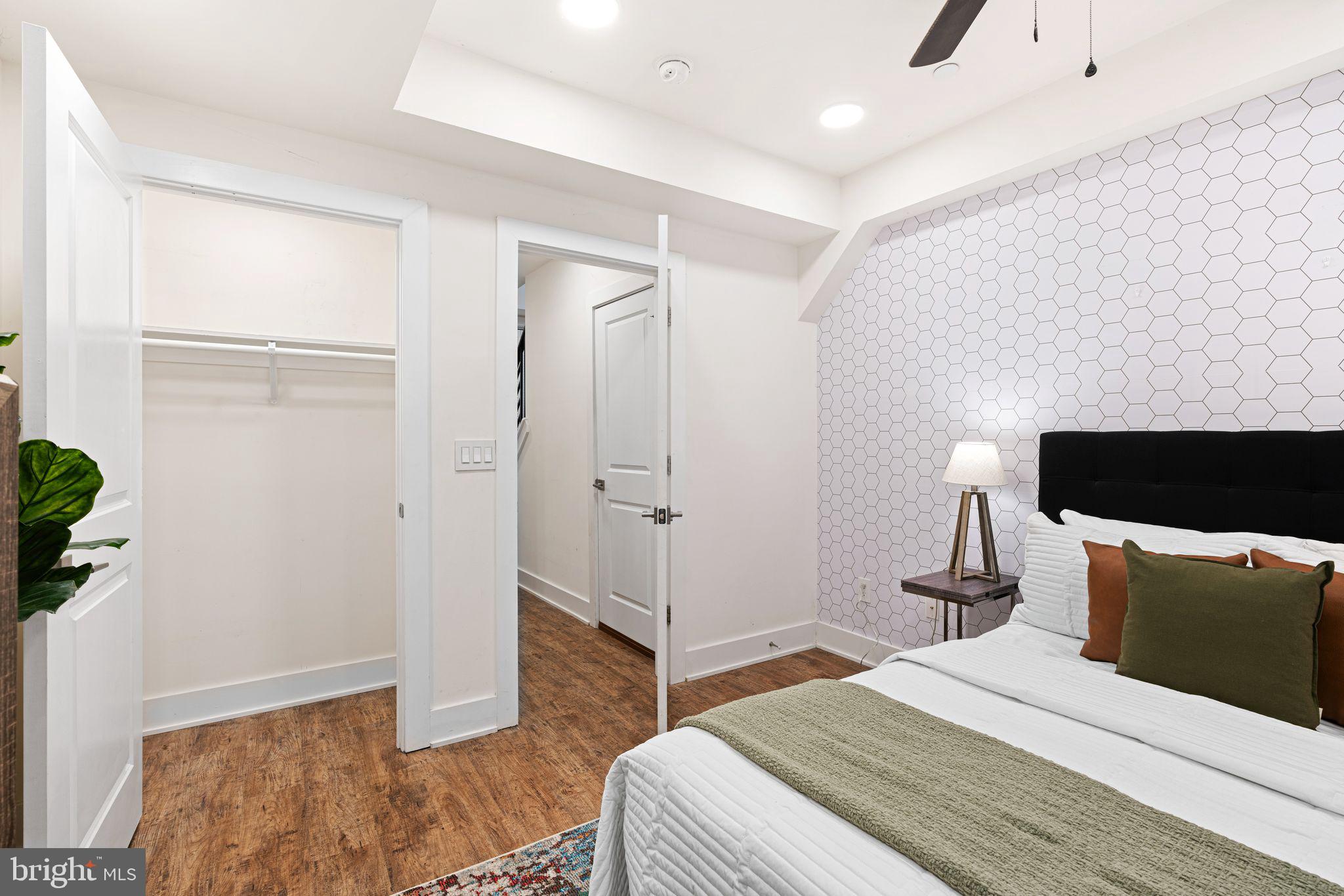 1315 North 25th Street, Unit 1 Philadelphia, PA 19121 - Photo 12 of 32