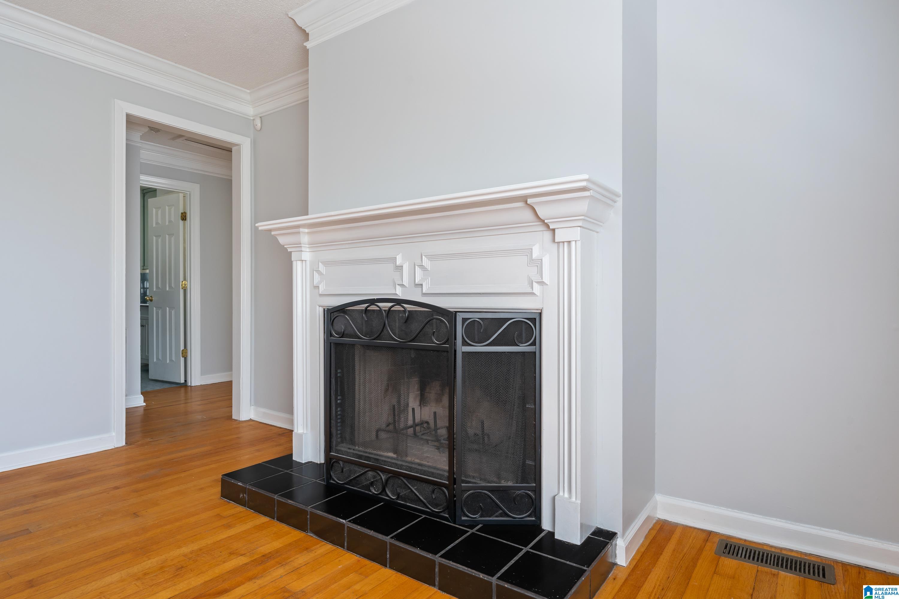 1908 Saulter Road Birmingham, AL 35209 - Photo 8 of 32