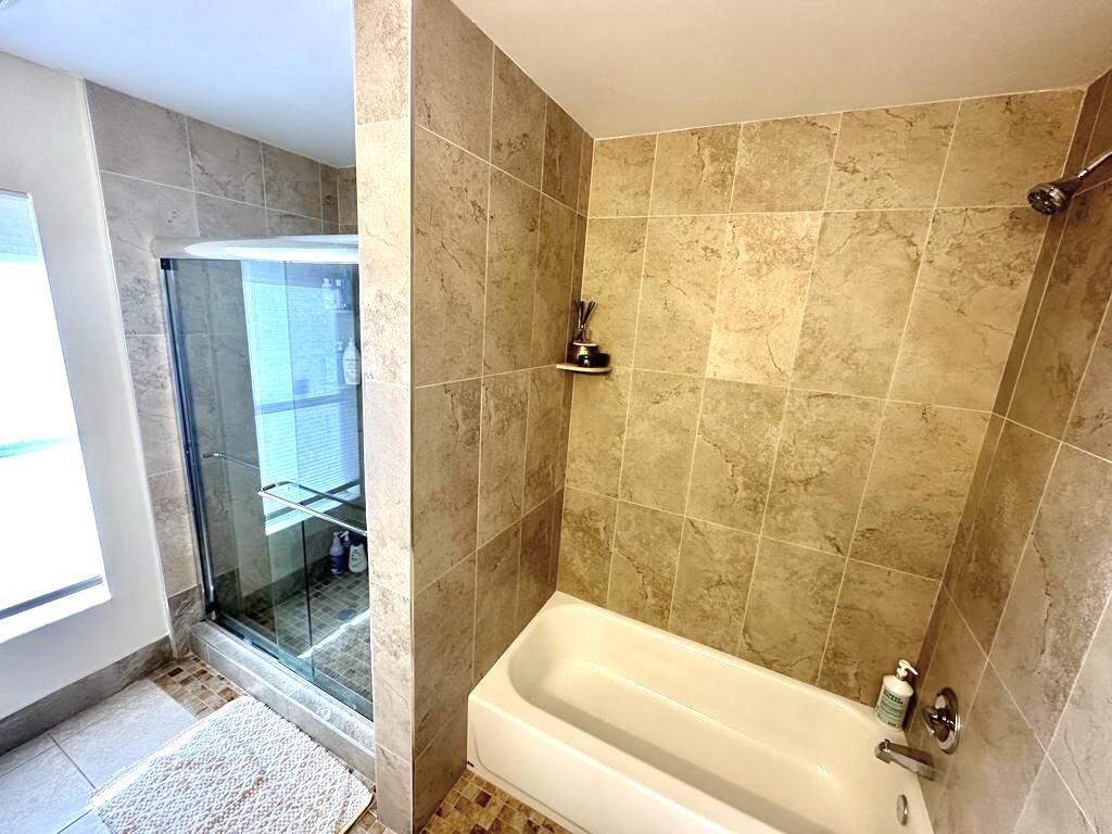22449 Middletown Drive Boca Raton, FL 33428 - Photo 11 of 14 1365212b-258e-476a-b5ec-9531da248480