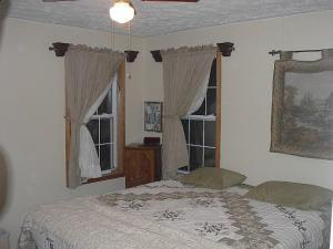 54 R, Unit 2 Avoca, IN 47420 - Photo 5 of 7 Gallery Image 5