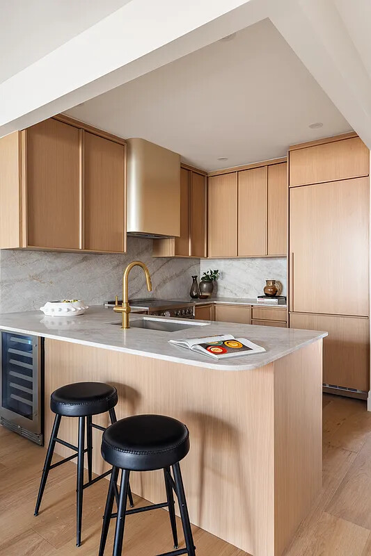 215 Calyer Street, Unit 4 Brooklyn, NY 11222 - Photo 4 of 14