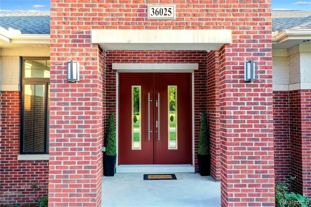 36025 West 14 Mile Road Farmington Hills, MI 48331 - Photo 7 of 38