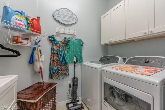 8459 Benelli Court Naples, FL 34114 - Photo 35 of 50