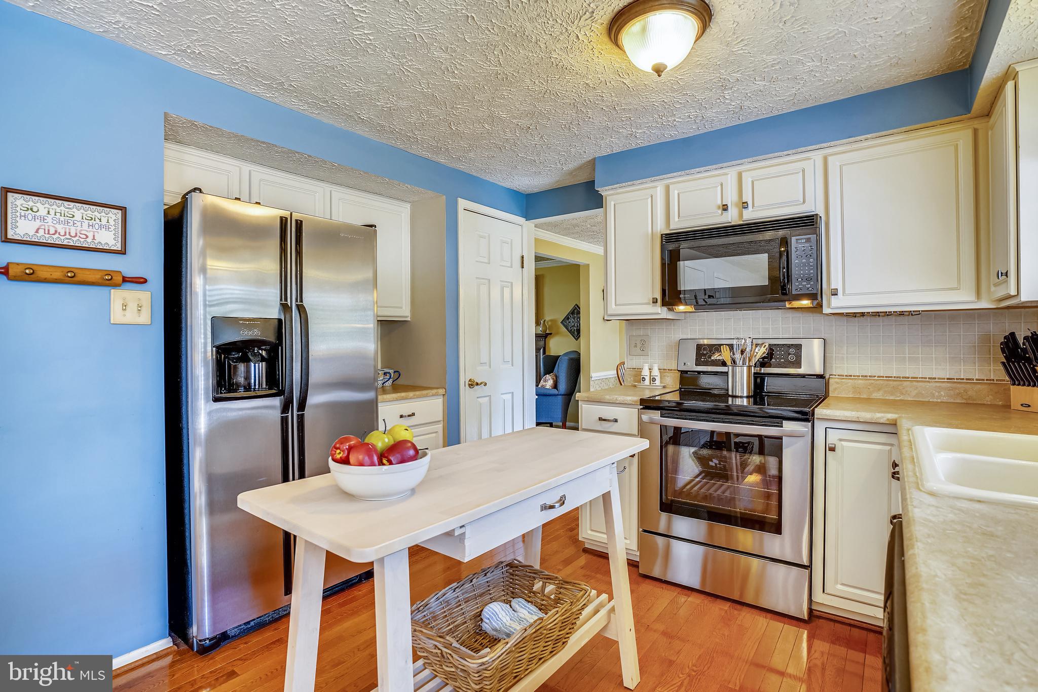 31 Anderson Ridge Road Baltimore, MD 21228 - Photo 12 of 53 Kitchen