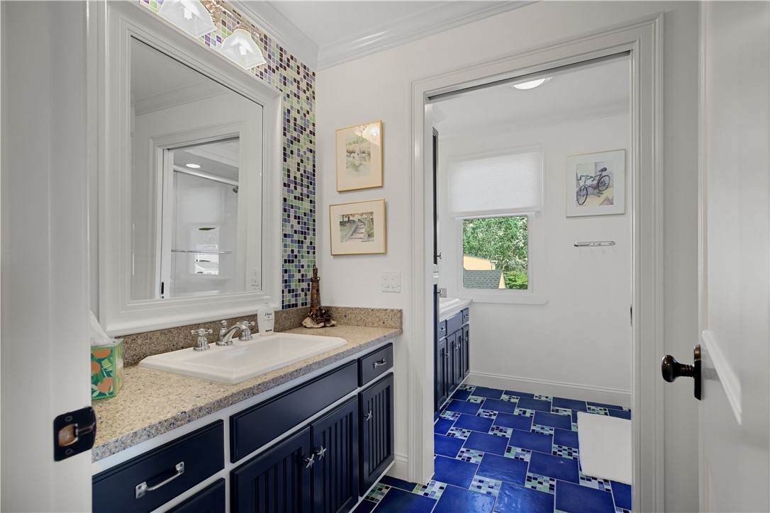 22 Tyler Point Road Barrington, RI 02806 - Photo 39 of 50 Gallery Image 39