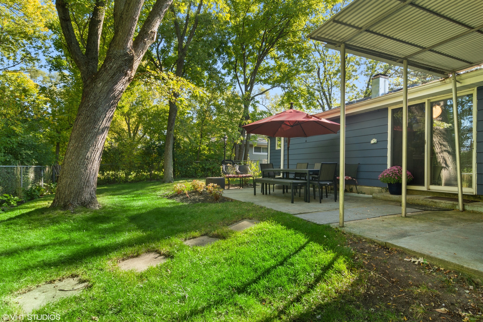 26 Rugby Road Lake Zurich, IL 60047 - Photo 14 of 22 Gallery Image 14