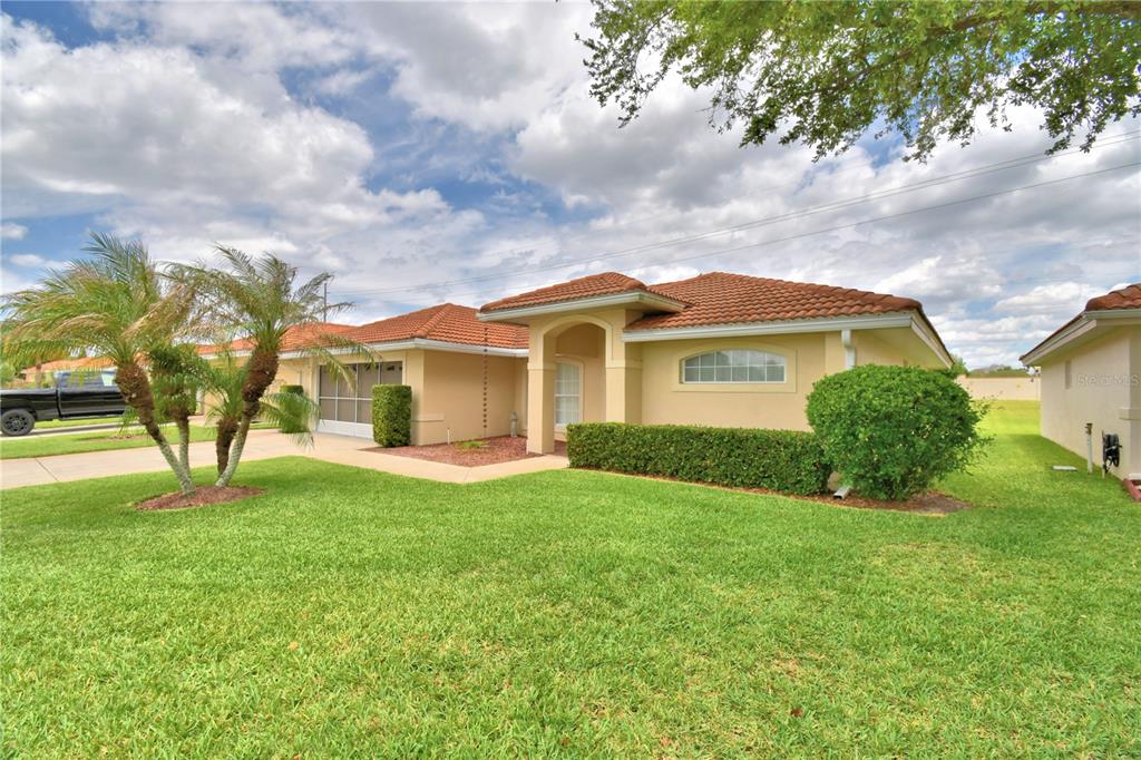 142 Morning Glory Circle Winter Haven, FL 33884 - Photo 4 of 71