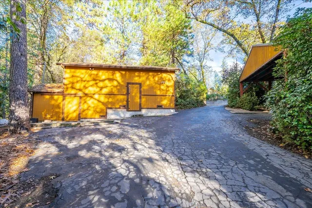 $687,000 | 155 Pinewood Way, Auburn, CA 95602