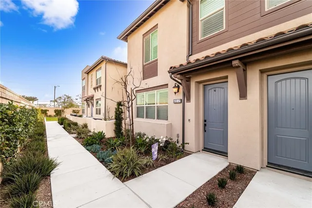 $600,000 | 4321 South Cantos Paseo, Unit 27, Ontario, CA 91761
