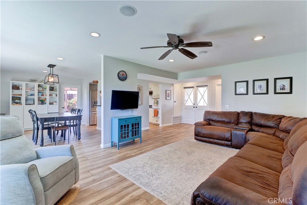 22825 Rumble Drive Lake Forest, CA 92630 - Photo 2 of 45