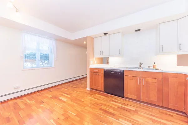 $2,600 | 1915 Geddes Avenue, Ann Arbor, MI 48104