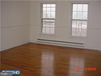 19 Club House Road Brick, NJ 08723 - Photo 4 of 10