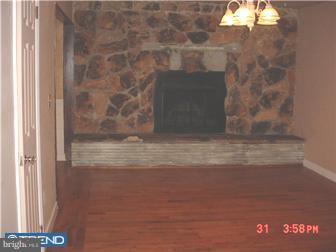 19 Club House Road Brick, NJ 08723 - Photo 8 of 10