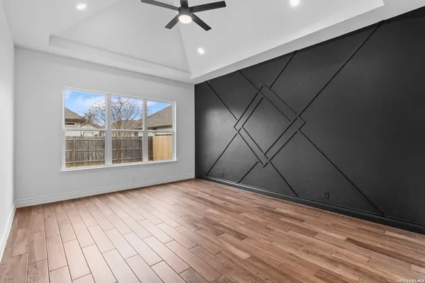 $600,000 | 15509 York, Selma, TX 78154