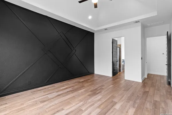 $600,000 | 15509 York, Selma, TX 78154