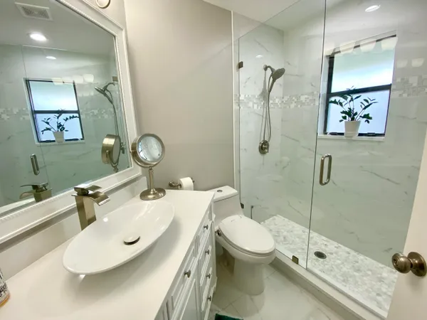 $6,500 | 1127 East Seminole Avenue, Unit 13D, Jupiter, FL 33477