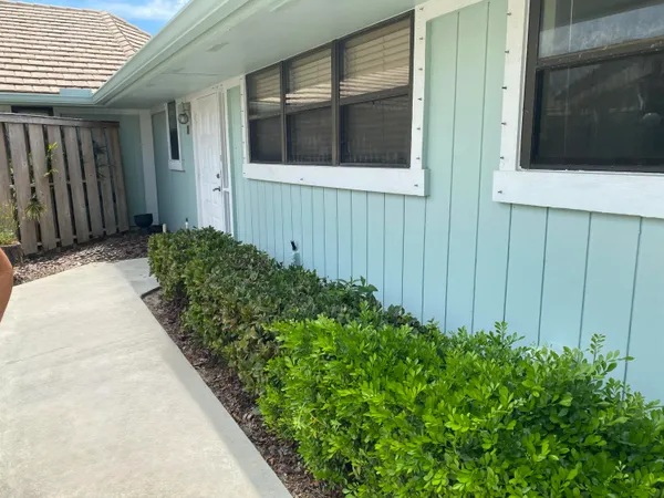 $6,500 | 1127 East Seminole Avenue, Unit 13D, Jupiter, FL 33477