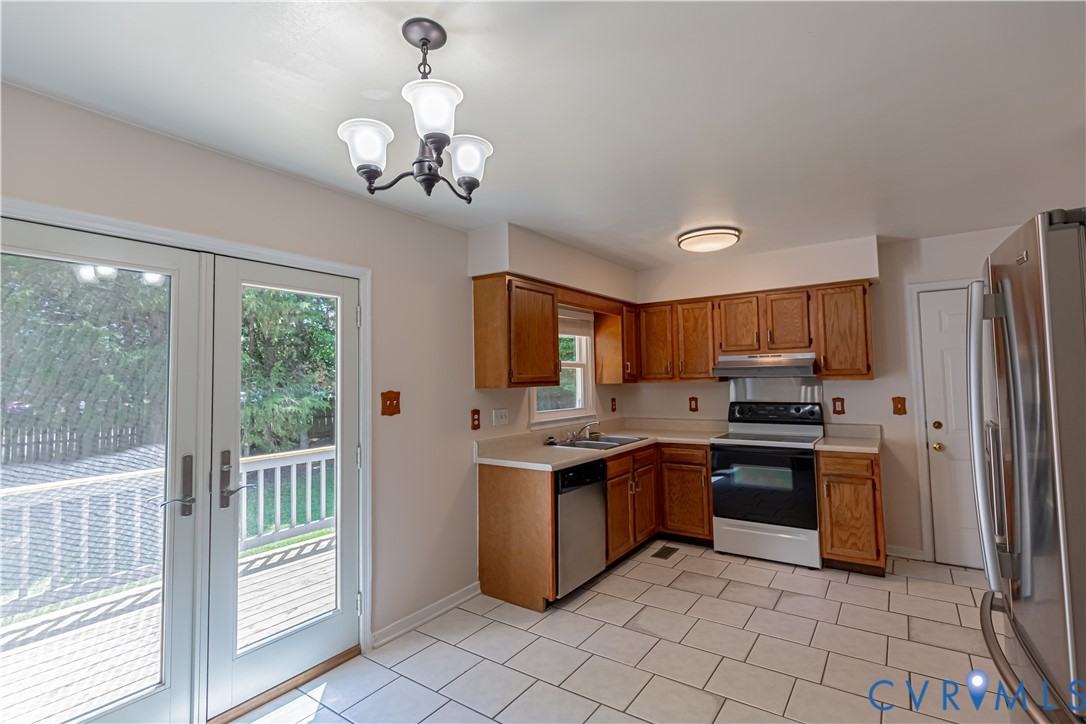 6325 Oldbern Road Chesterfield, VA 23832 - Photo 13 of 43