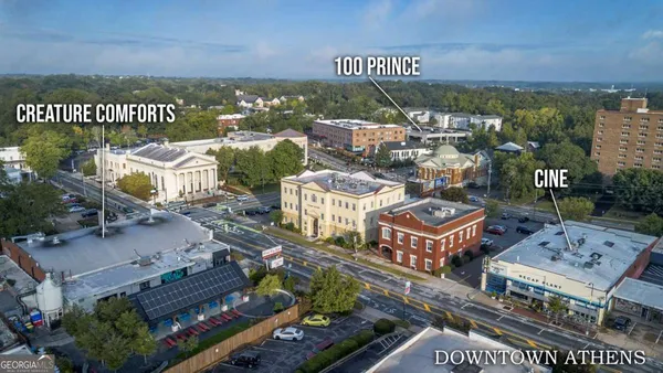 a picture of city view with outdoor space