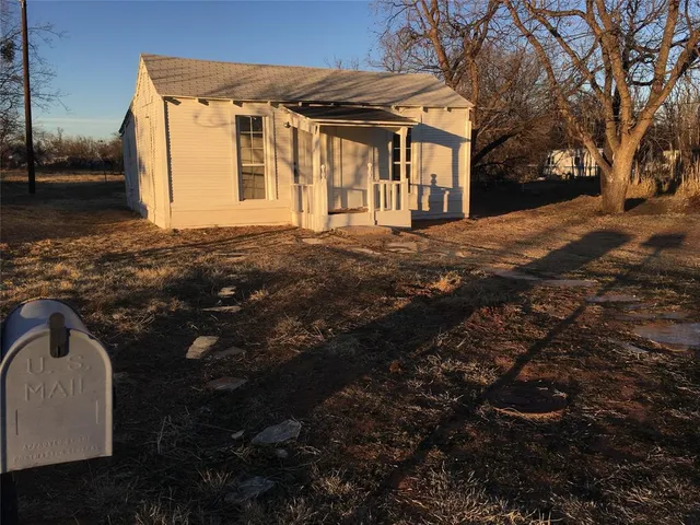 $750 | 302 North 14th Street, Abilene, TX 79601