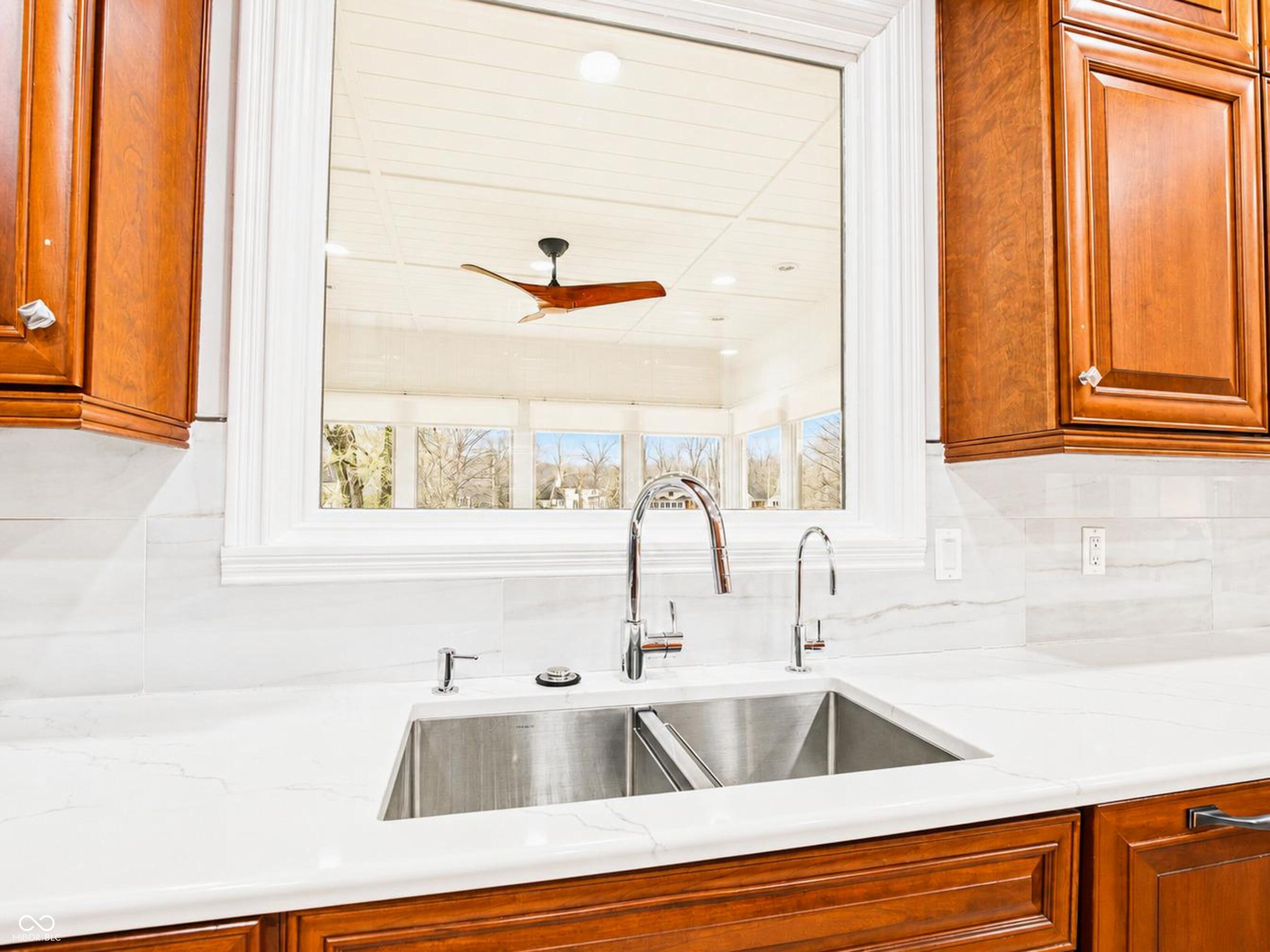 5717 Fall Creek Road Indianapolis, IN 46220 - Photo 18 of 64 Gallery Image 18