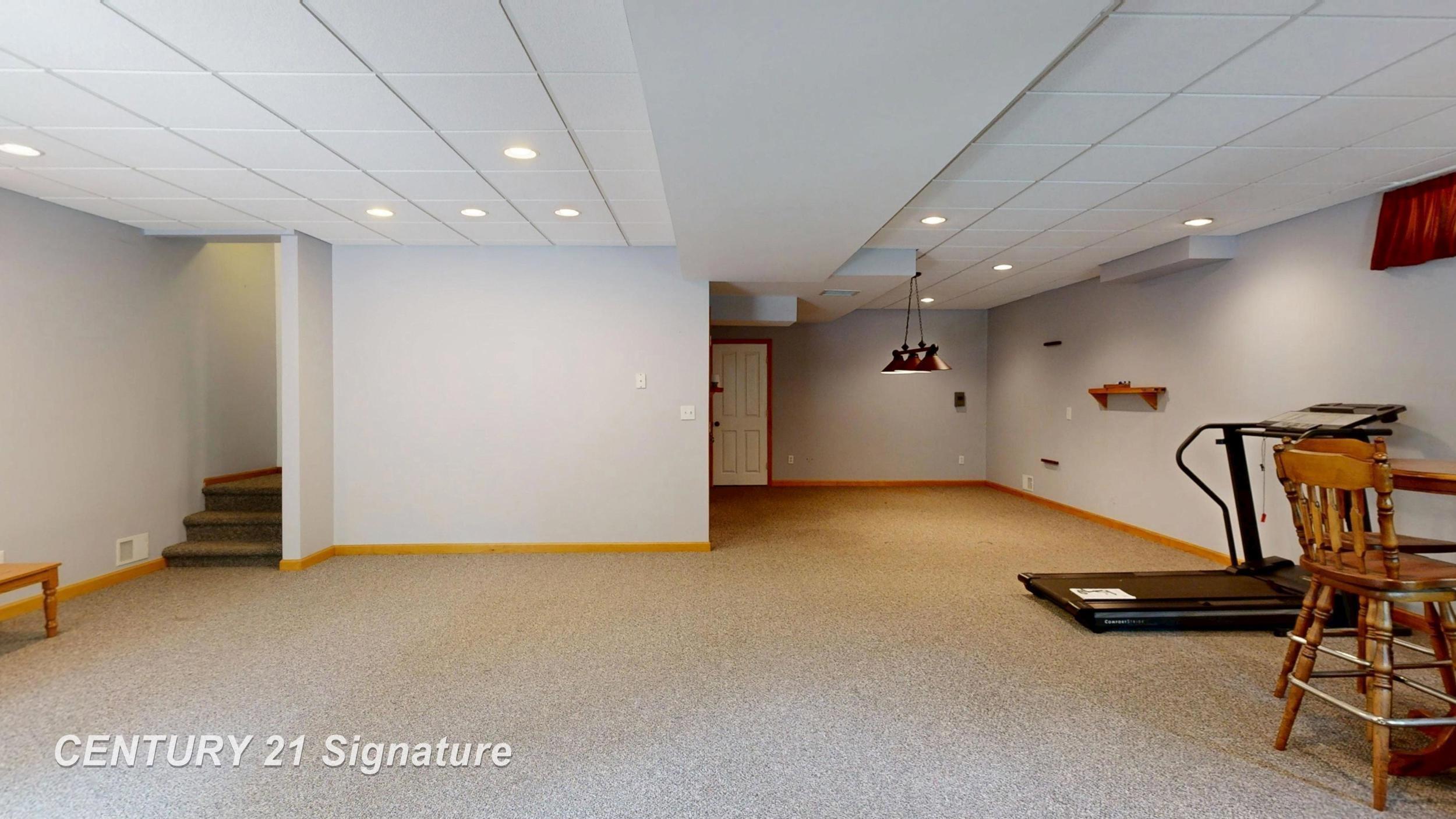 1724 Middle Point Drive Alger, MI 48610 - Photo 17 of 53