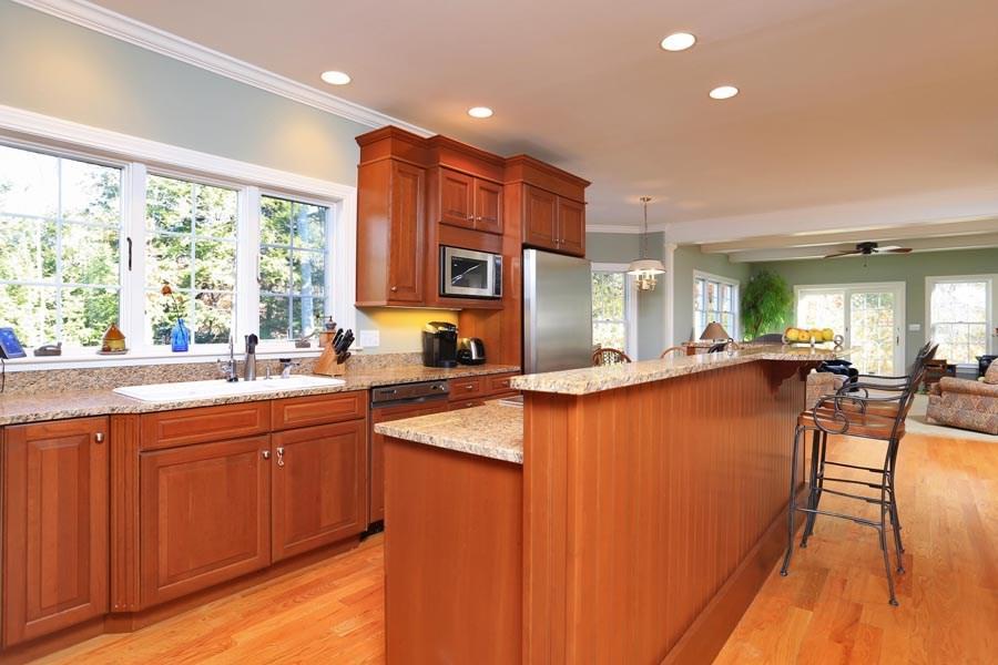 10 Fox Hall Road Falmouth, ME 04105 - Photo 7 of 31 Photo