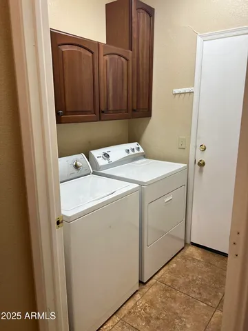 $2,950 | 16646 North 59th Place, Scottsdale, AZ 85254