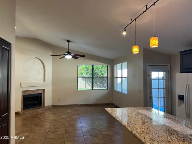 $2,950 | 16646 North 59th Place, Scottsdale, AZ 85254