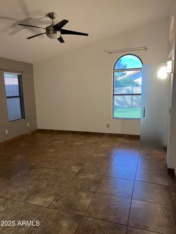 $2,950 | 16646 North 59th Place, Scottsdale, AZ 85254