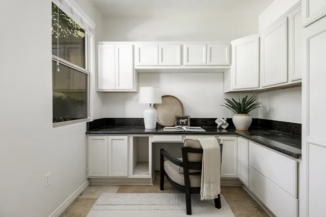 $1,249,000 | 575 East Montecito Street, Santa Barbara, CA 93103