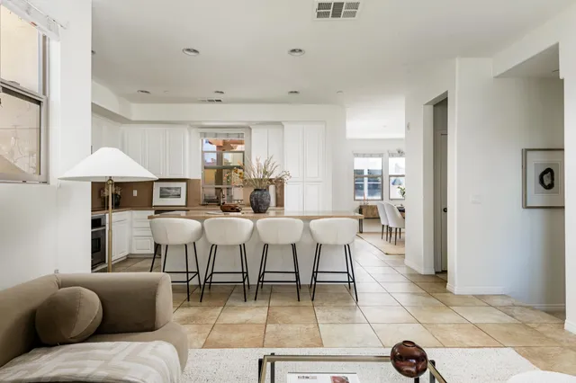 $1,249,000 | 575 East Montecito Street, Santa Barbara, CA 93103
