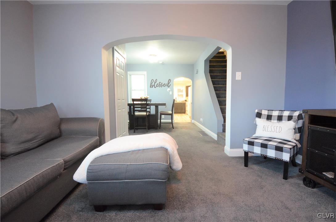 3014 North Ruch Street Whitehall, PA 18052 - Photo 4 of 21 Gallery Image 4