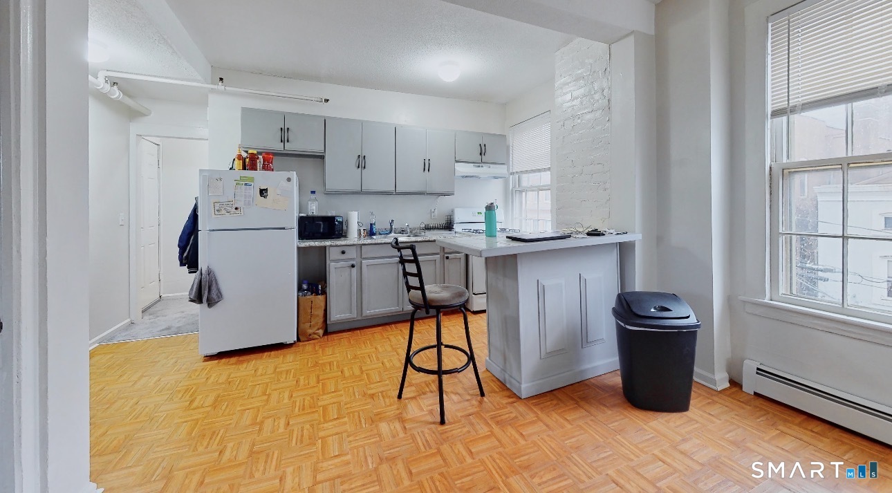 666 Main Street, Unit C7 Middletown, CT 06457 - Photo 8 of 17