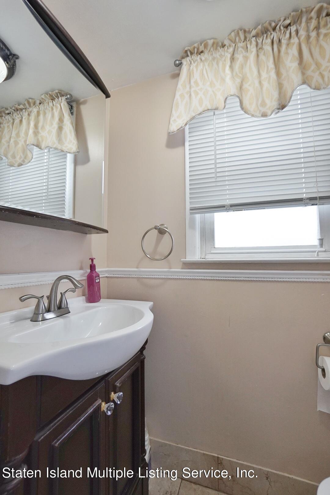 545 Riga Street Staten Island, NY 10306 - Photo 8 of 37 Bathroom Off Kitchen