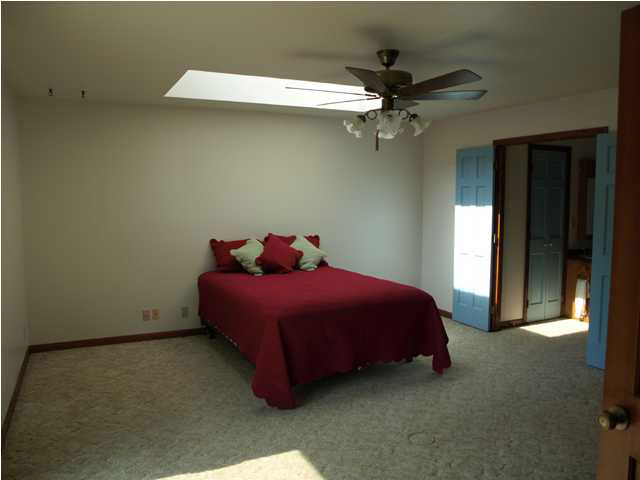 7203 Old State Road Evansville, IN 47711 - Photo 11 of 21 Gallery Image 11