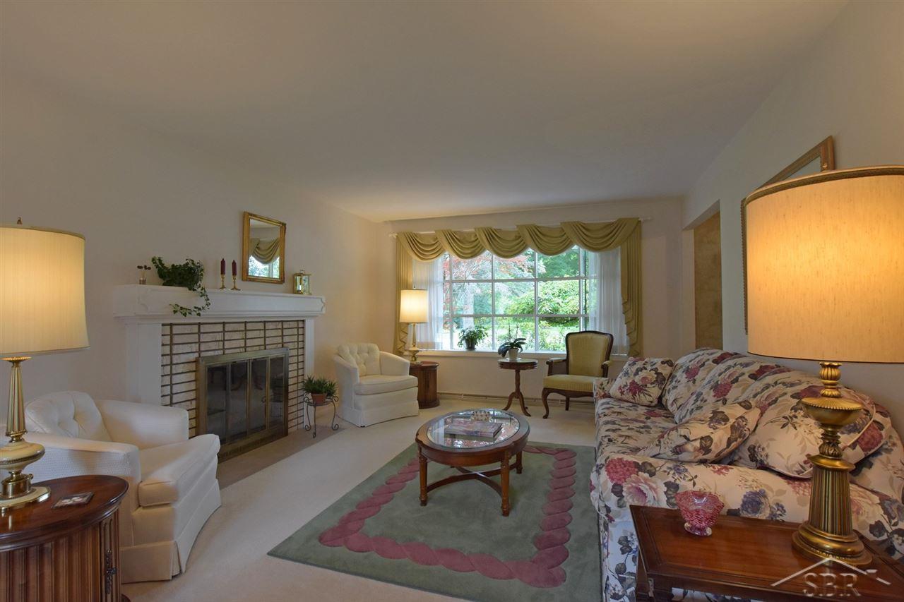 5 Benton Road Saginaw, MI 48602 - Photo 15 of 31 31355801-14.JPG