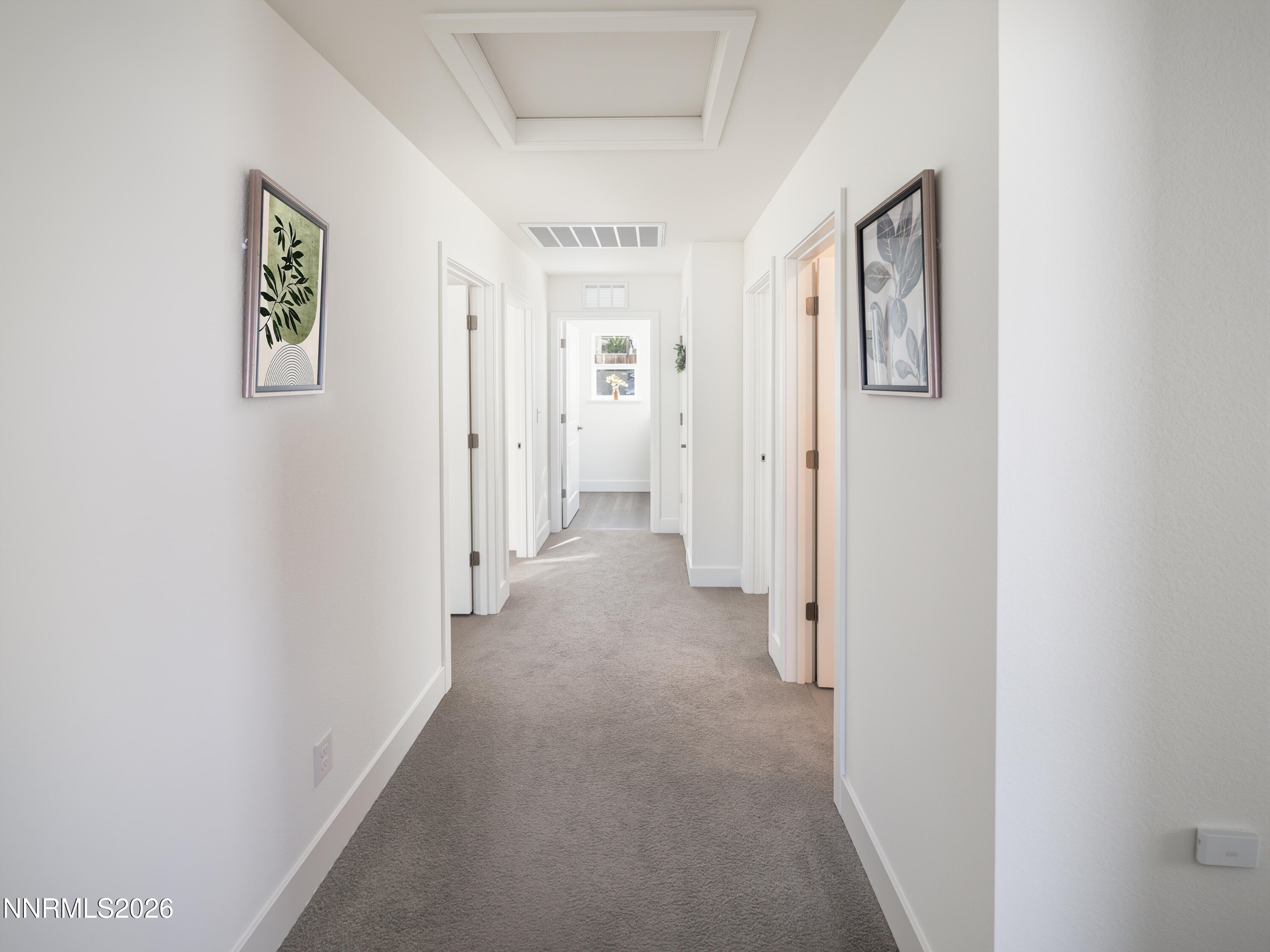 1433 Solitude Trail Reno, NV 89523 - Photo 18 of 35 Hallway