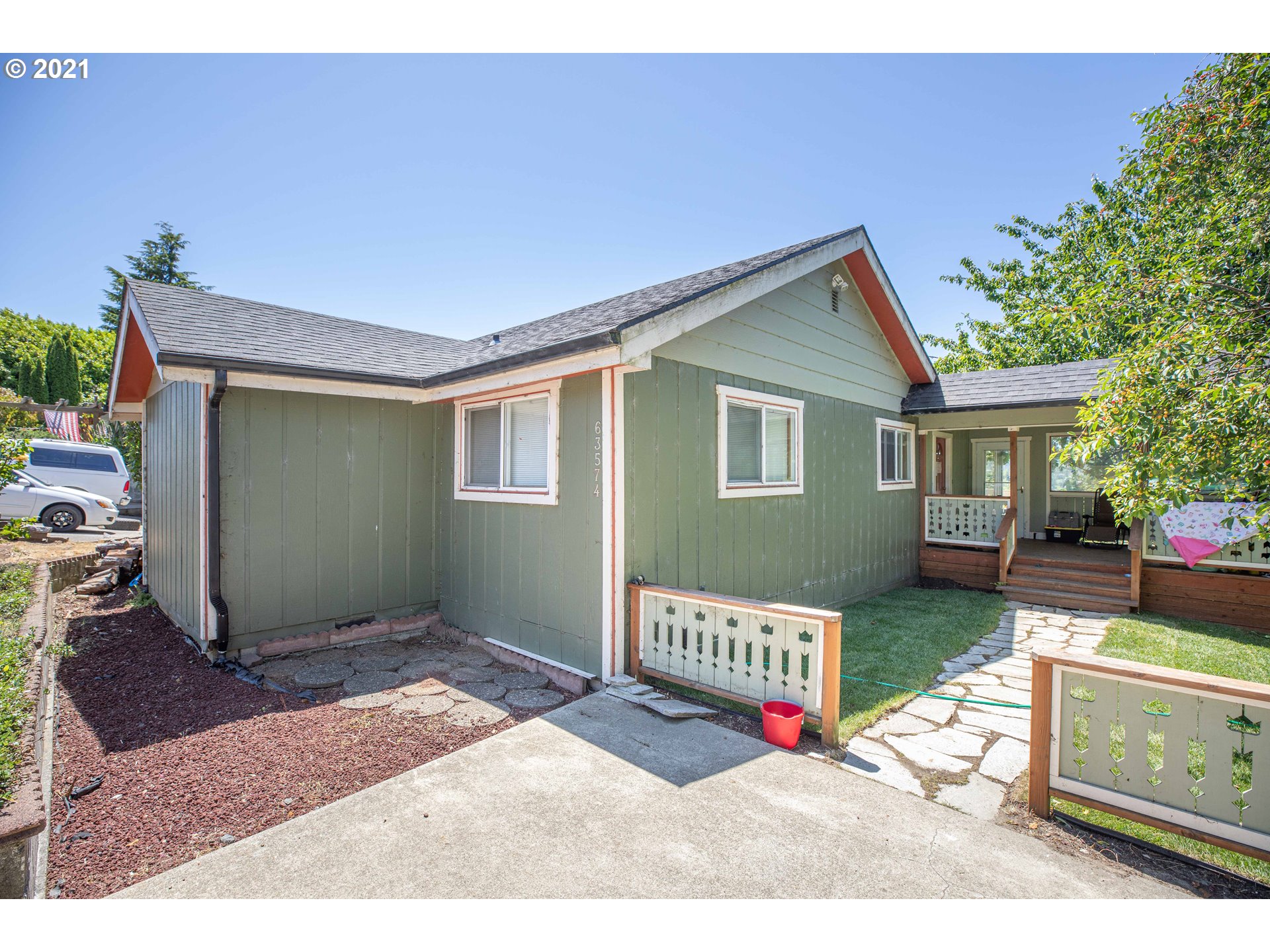 63574 Flanagan Road Coos Bay, OR 97420 - Photo 1 of 32 Gallery Image 1