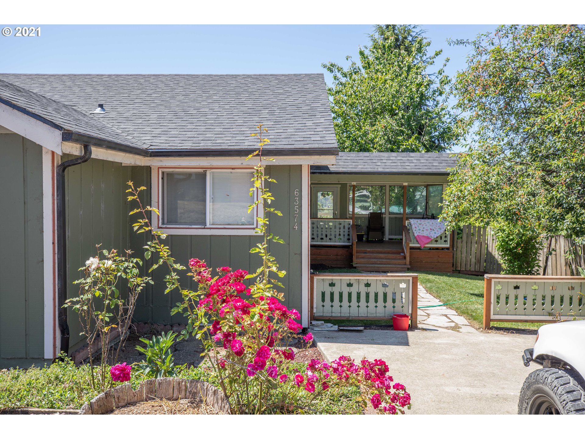 63574 Flanagan Road Coos Bay, OR 97420 - Photo 4 of 32 Gallery Image 4