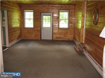 2360 North Pleasantview Road Pottstown, PA 19464 - Photo 7 of 12 Living Room