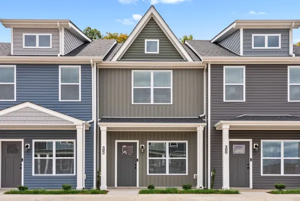 $1,375 | 325 Front Rdg Circle, Clarksville, TN 37040