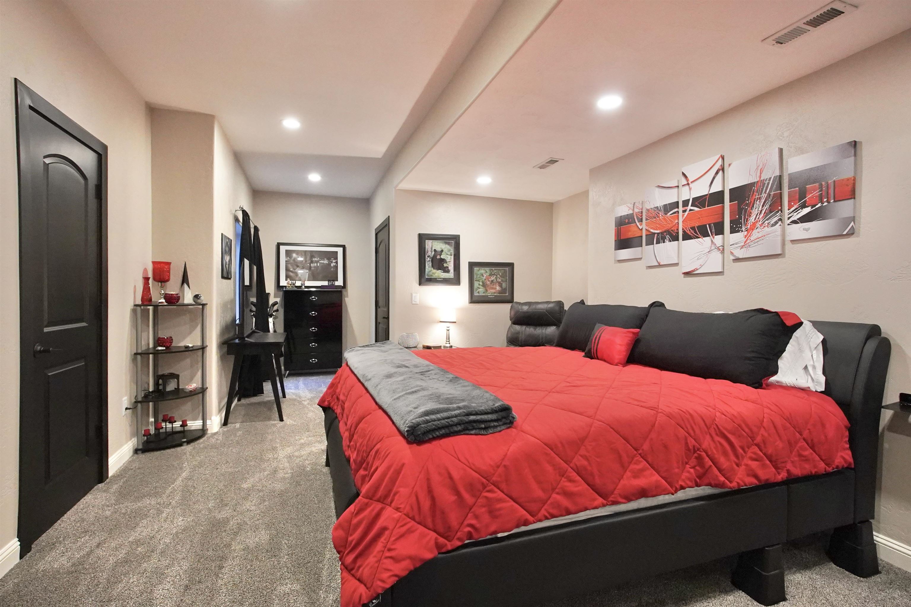 3177 Whispering Springs Road Casper, WY 82604 - Photo 14 of 49