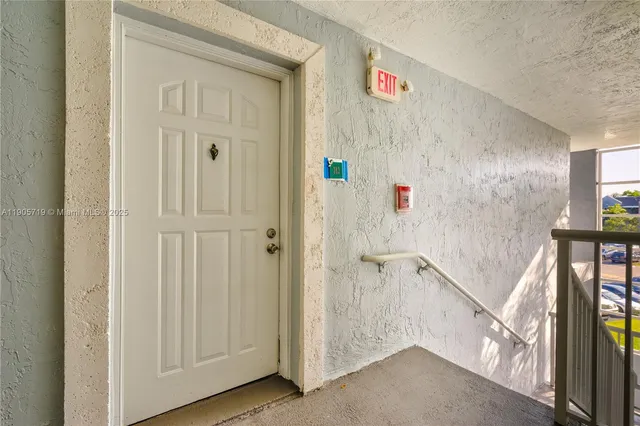 a view of an entryway