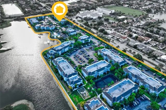 a view of a park with plants