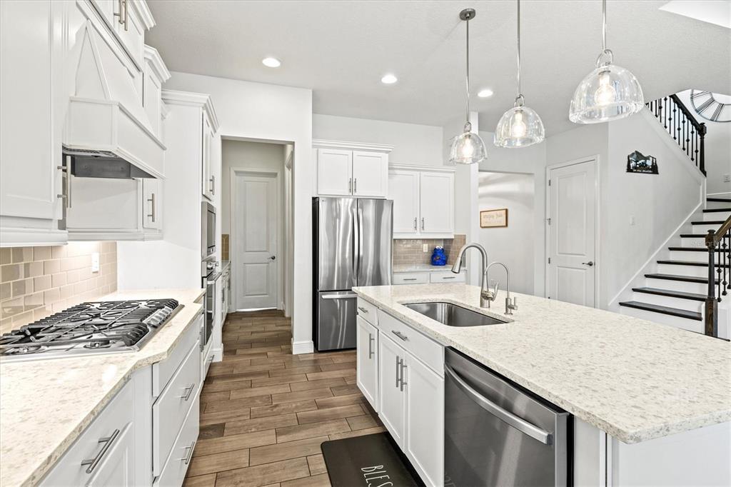 5823 Title Row Drive Bradenton, FL 34210 - Photo 19 of 63