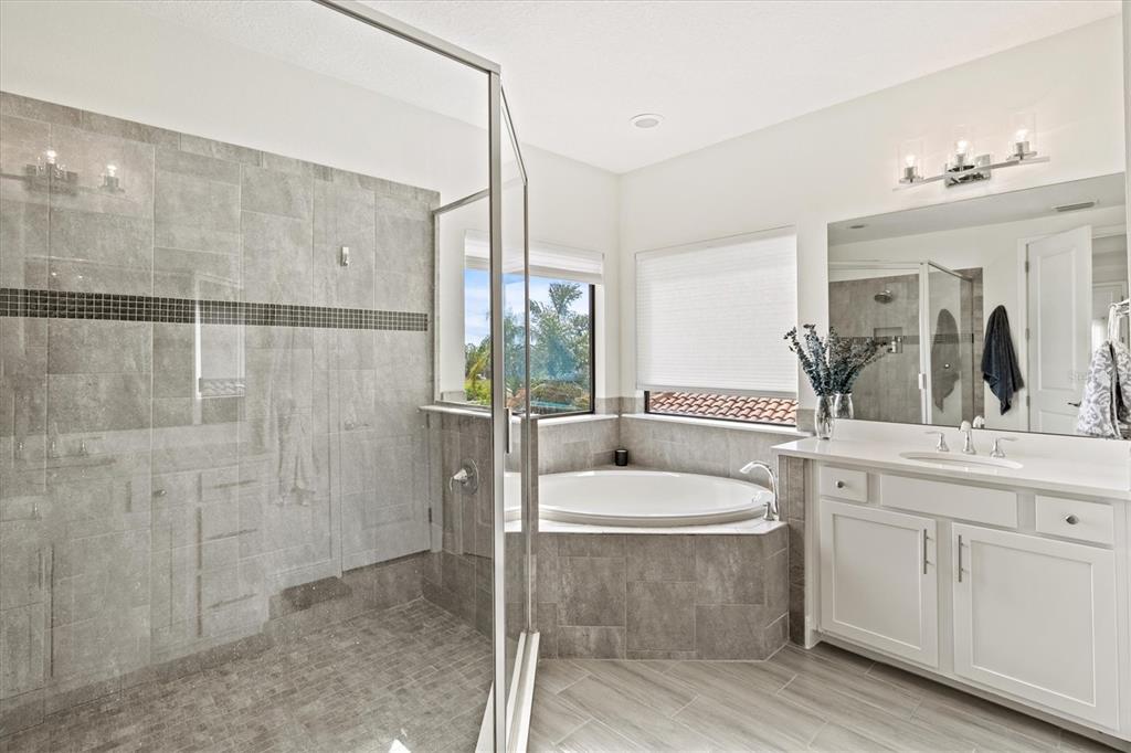 5823 Title Row Drive Bradenton, FL 34210 - Photo 34 of 63