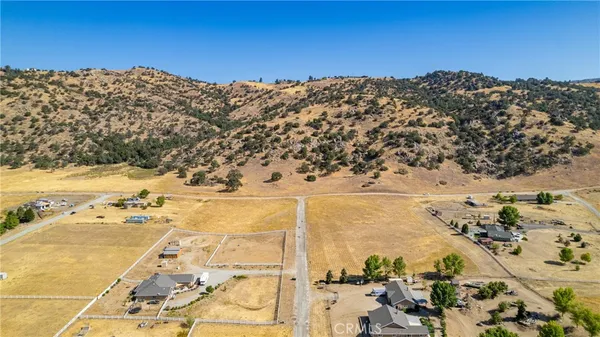 $75,000 | 23 Harness Drive, Tehachapi, CA 93561